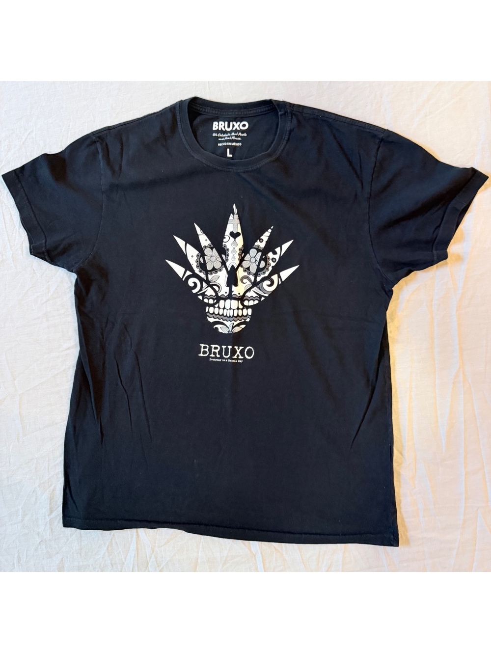 Bruxo Men's Black Graphic Skull T-Shirt Large
